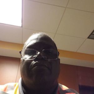 Meet your Posher, Lee